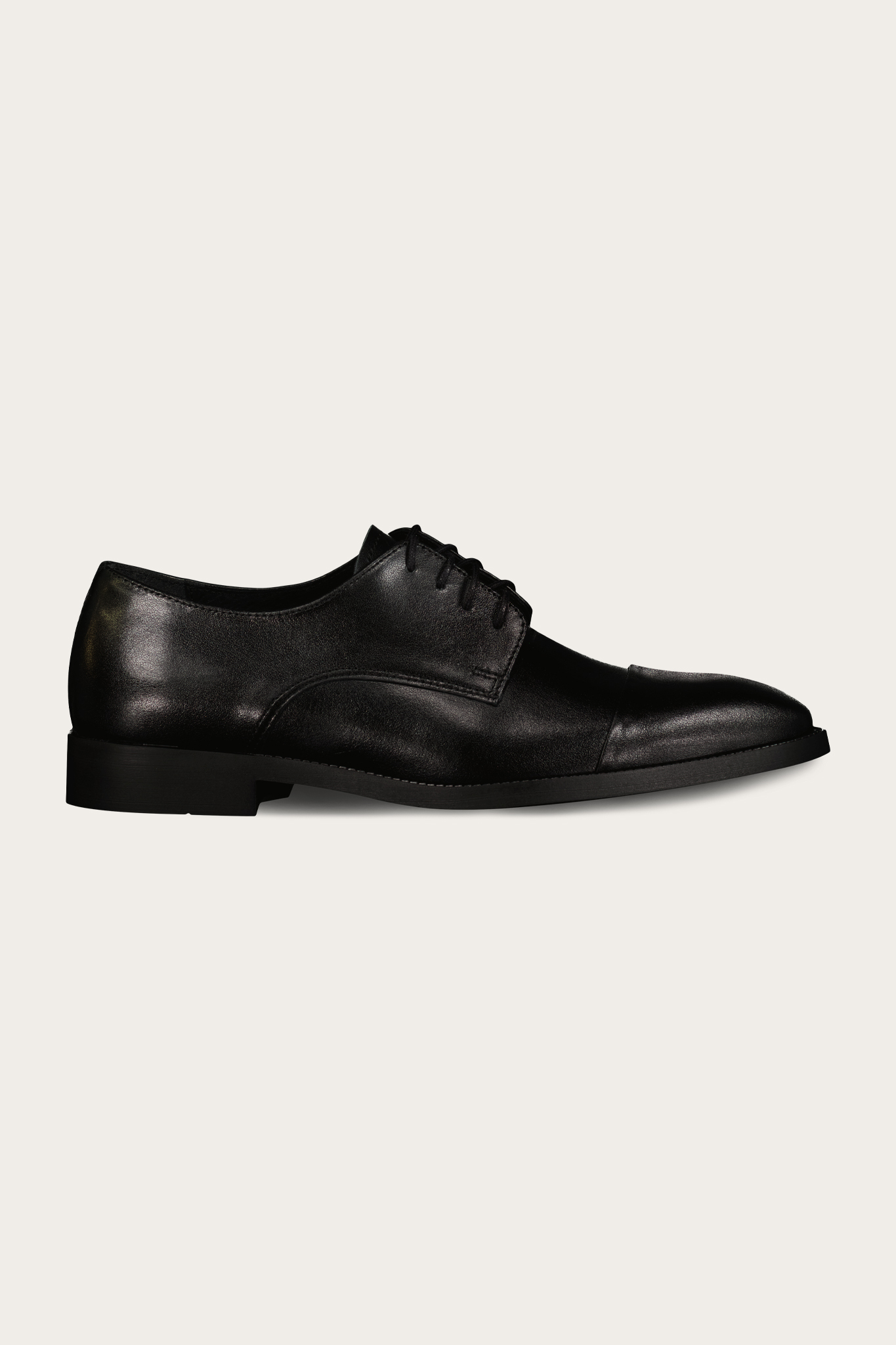 Czarne skórzane buty męskie 58909